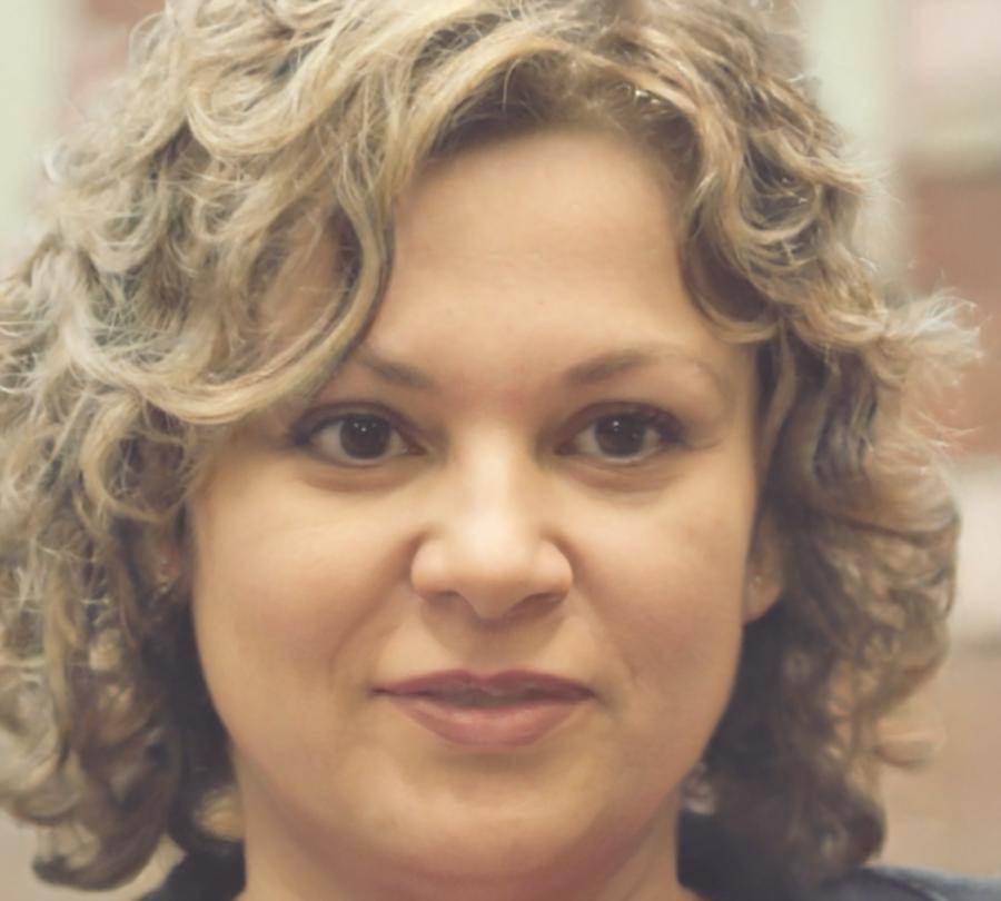 Sabine Hoffmann, Finanzanalystin